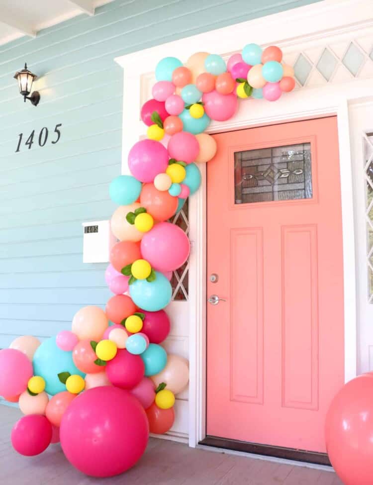 Make a Balloon Garland for your Front Door